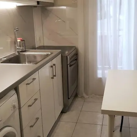 Perea Thessaloniki Apartment *